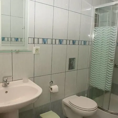 Geroulis Stefanos Studios Vasiliki (Lefkada)