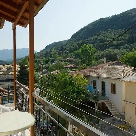 Geroulis Stefanos Studios Apartment *
